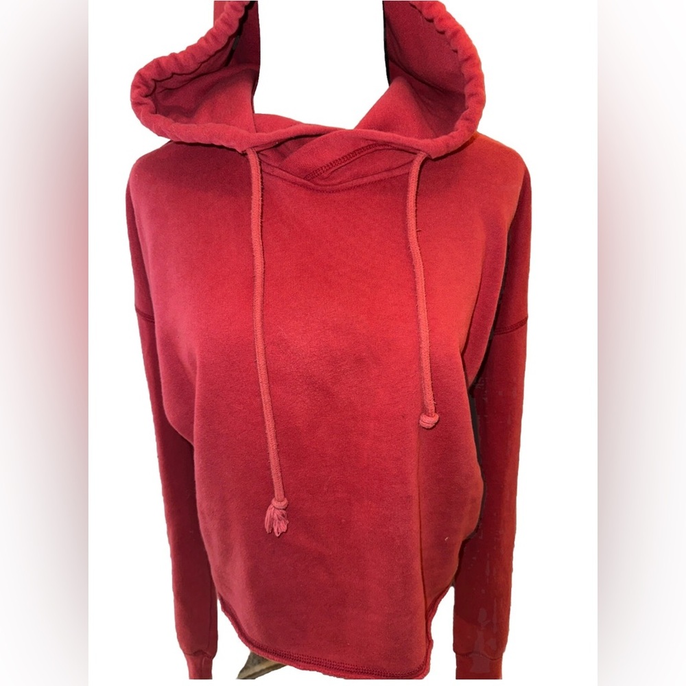 Abercrombie And fitch Slightly Cropped Hoodie‎ Red Medium